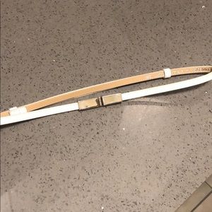 Adjustable white waist belt from express